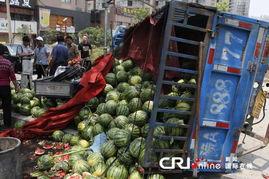 富国街吃瓜现场,揭秘街头美食盛宴